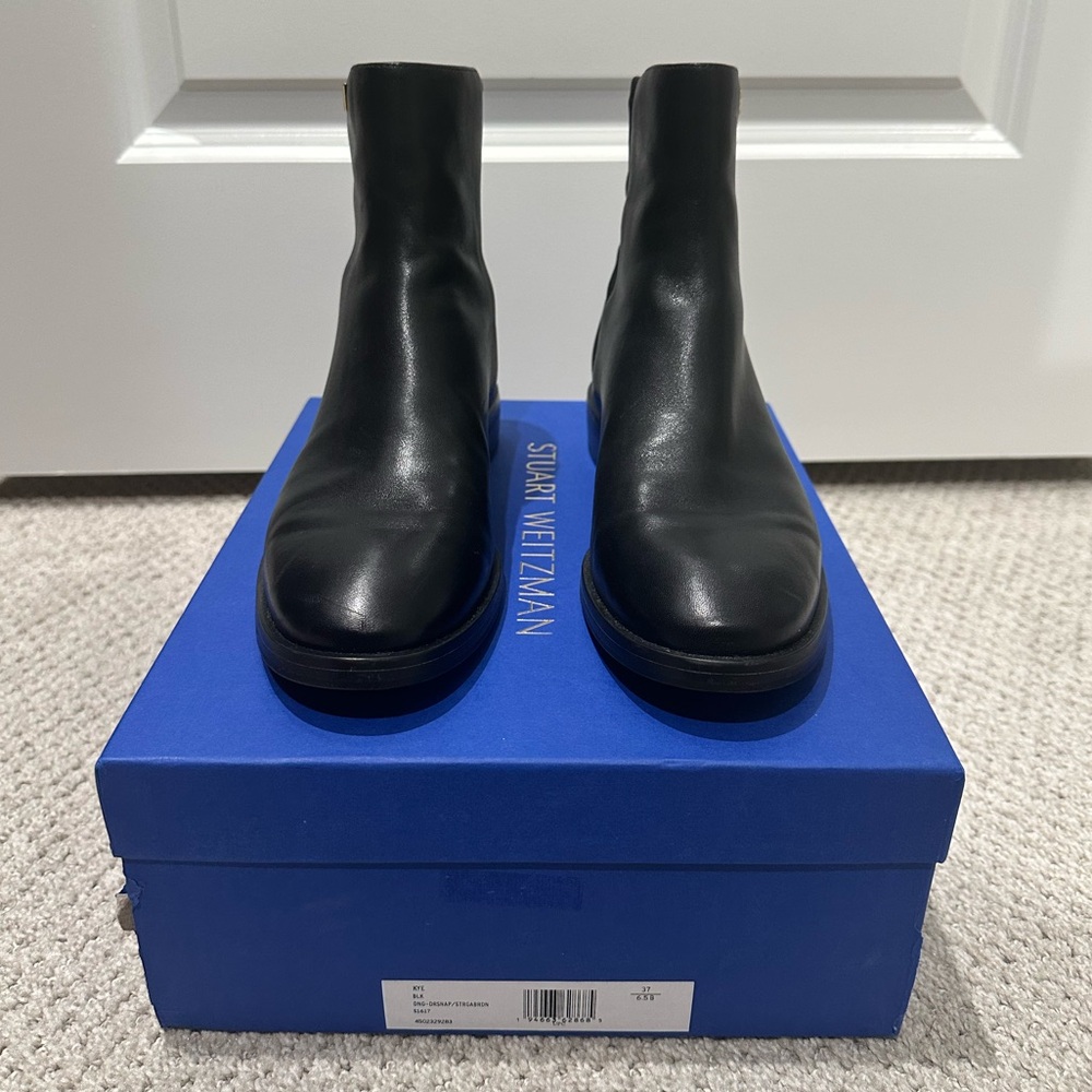 Stuart Weitzman Booties - Size 6.5